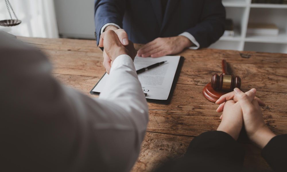 Choosing Experienced Attorneys for Handling Multi-Vehicle Collision Liability Disputes